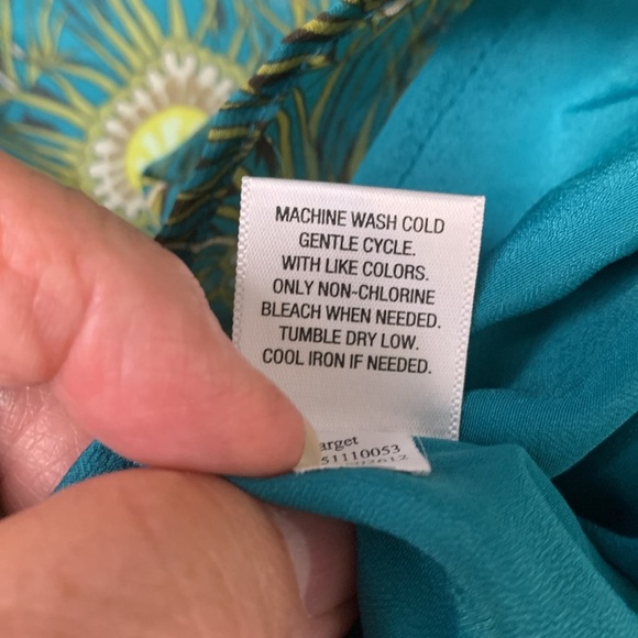 Liberty of London fully lined top with rich  Peacock feathers - Picture 7 of 11